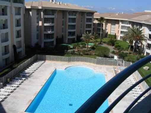 Residence Du Port - Borghese Fréjus Exterior photo